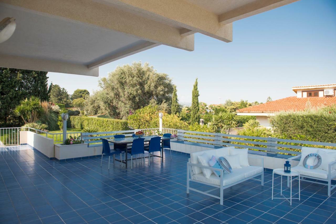 Villa Vulcano Marina di Ragusa Eksteriør billede